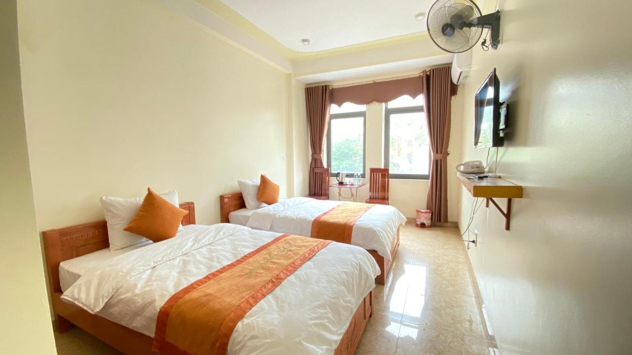 Sun Ha Giang Hotel-Tours-Motorbike Rental Εξωτερικό φωτογραφία